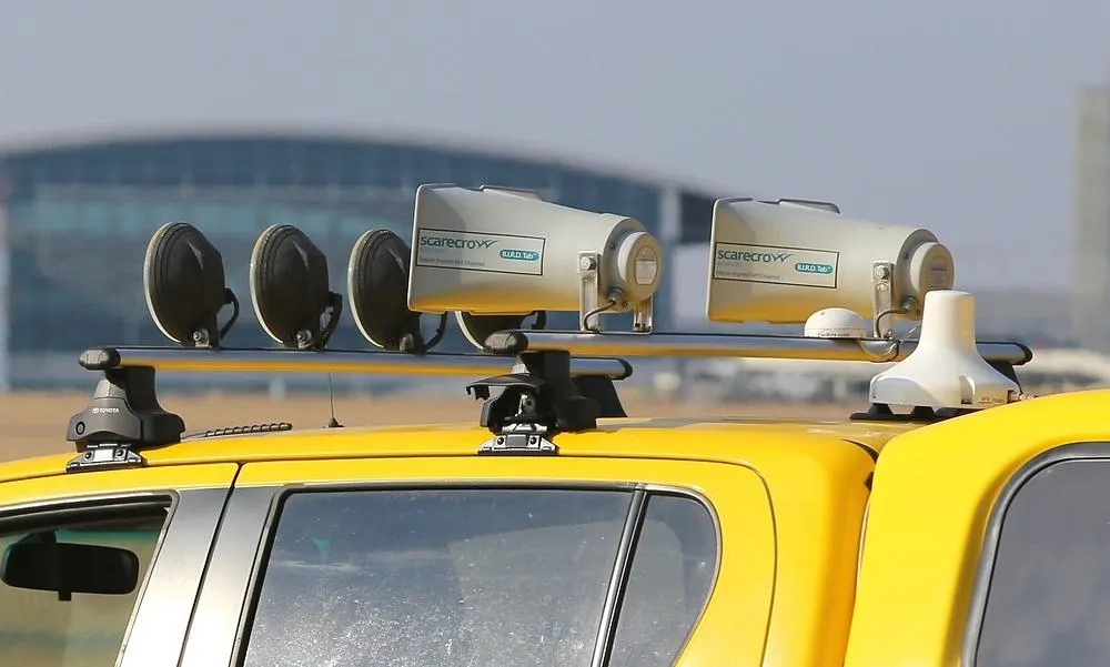 Bird-Scaring-Equipment-Horns